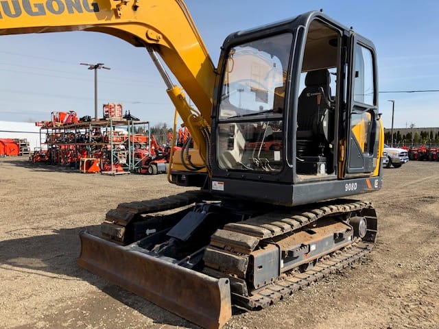 2016 – LIUGONG 908D Excavator